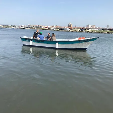 Barcos Casa Ostraveiro