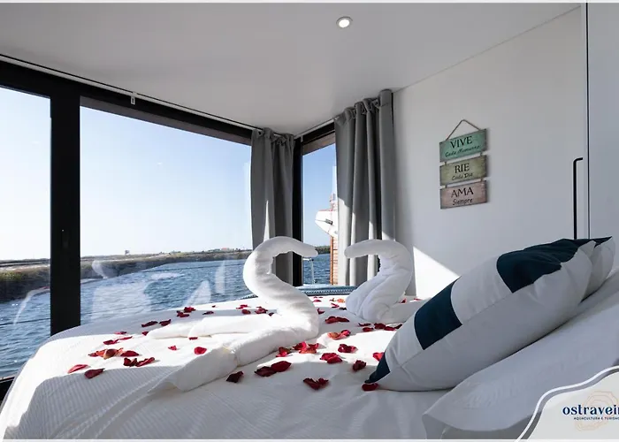 Barcos Casa Ostraveiro *